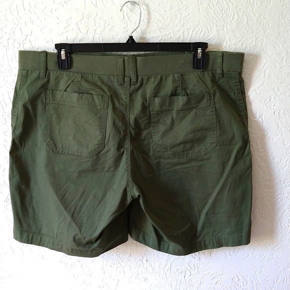 Women's Lee Utility Shorts Mid Rise NWT - Picture 4 of 5